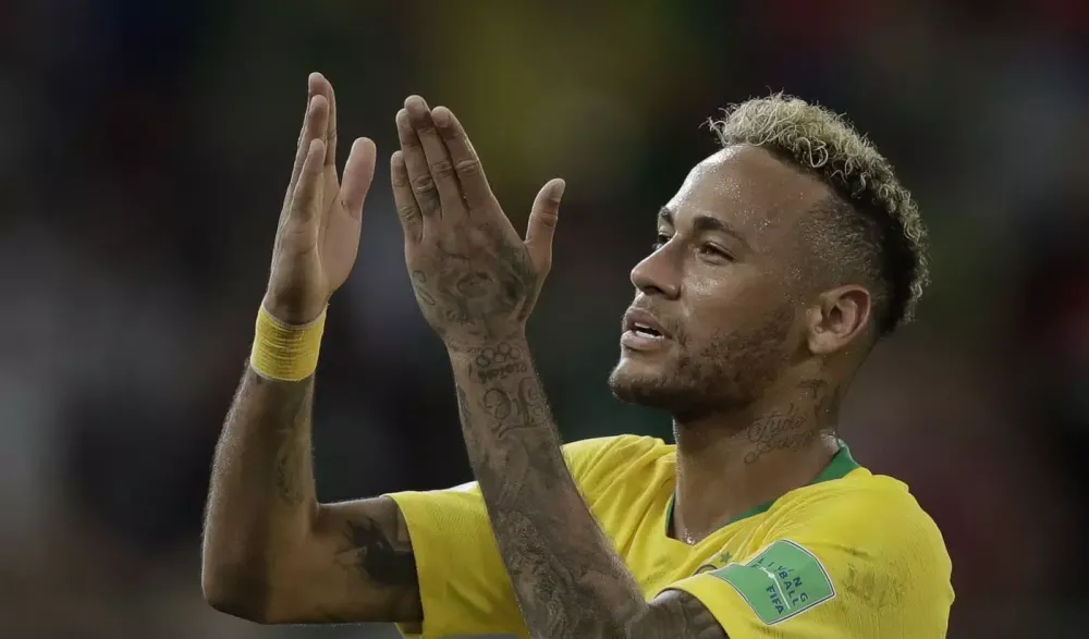 Neymar vai jogar hoje (24/6) pelo Brasil contra a Escócia na última rodada da Copa 2026? Saiba como jogador pode influenciar Vini Jr.