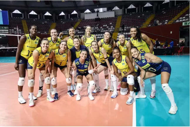 Após vice na Liga das Nações, seleção “B” bate Colômbia e é campeã da Copa Sul-Americana