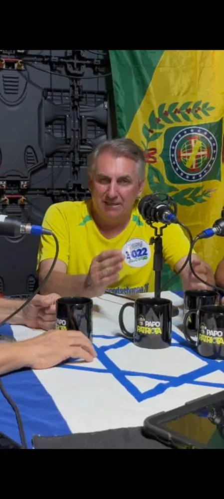 Bolsonaro da Shopee apresenta propostas e fala sobre trajetória durante participação no Papo Patriota