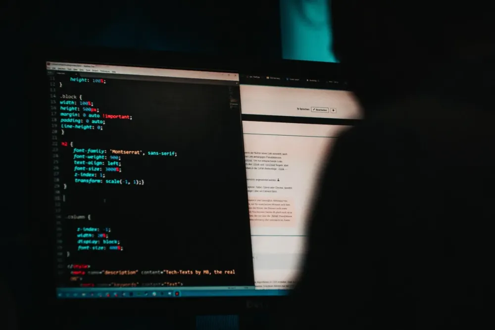 Empresa responsável pela linguagem de programação recomendou que plataformas afetadas atualizem sistemas • Mika Baumeister/Unsplash