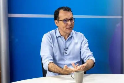 Deputado cobra explicações da Seduc sobre concurso ainda sem edital publicado