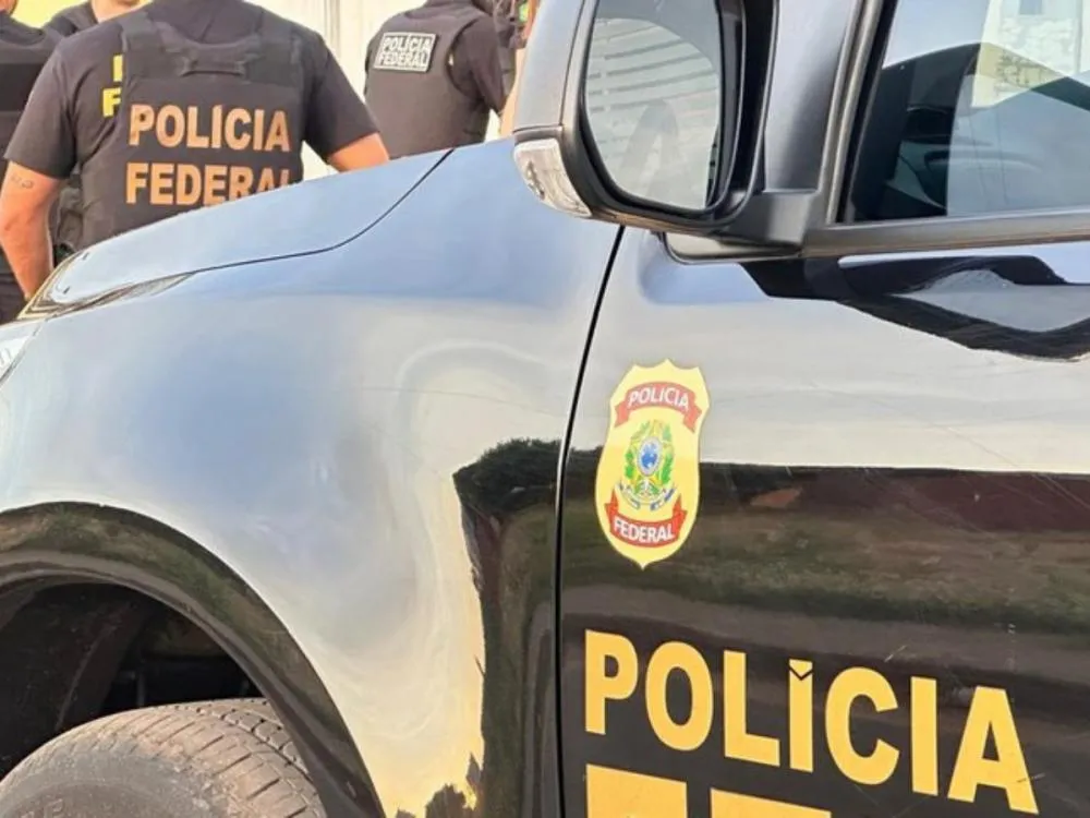 Polícia Federal realiza operação contra fraude no benefício do INSS A Justiça Federal bloqueou cerca de R$ 16 milhões em bens e valores dos oitos investigados