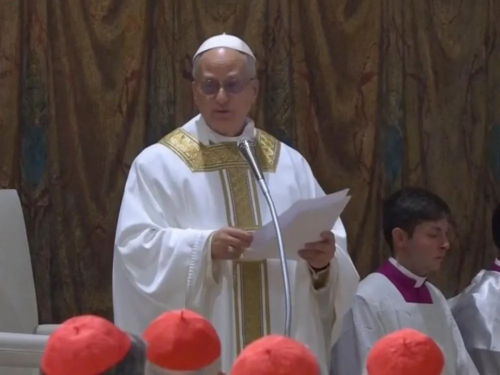 Primeira missa: papa Leão XIV afirma que a Igreja deve ser o “farol do mundo” As declarações do novo líder da Igreja Católica deram a entender que ele deverá seguir na mesma linha de Francisco