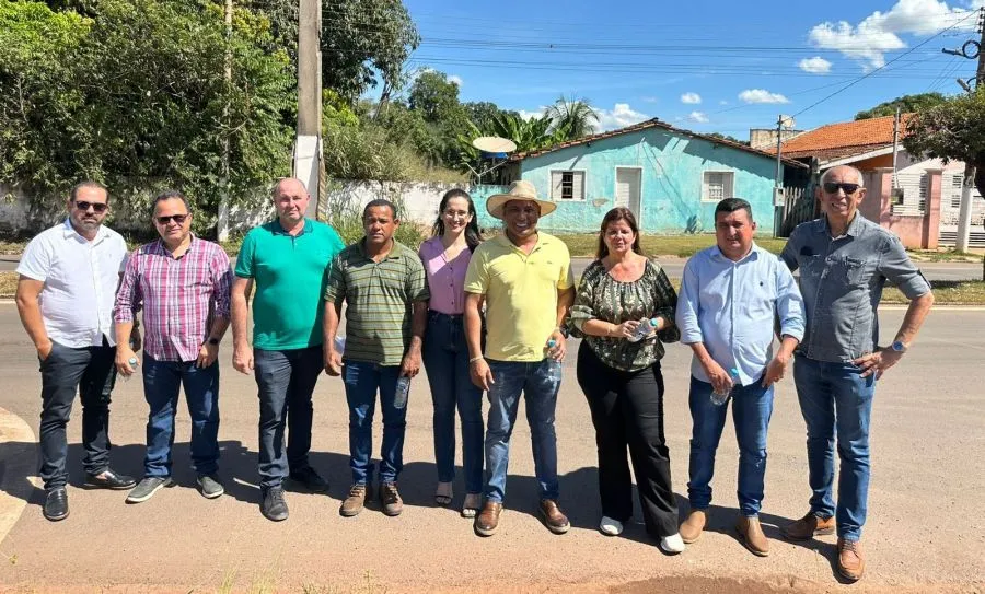 AVENIDA CASTELO BRANCO Juca do Guaraná acompanha vistoria técnica para revitalização da principal avenida de Rosário Oeste