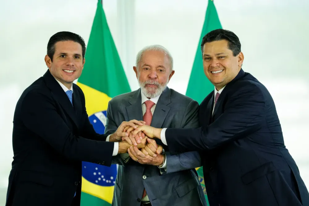 Lula e Congresso não cedem em nada sobre IOF a uma semana da reunião no STF Presidente da República disse “não estar participando de nenhuma mesa de conciliação”, enquanto parte dos congressistas vê primeira vitória no Supremo e poucos motivos para voltar atrás