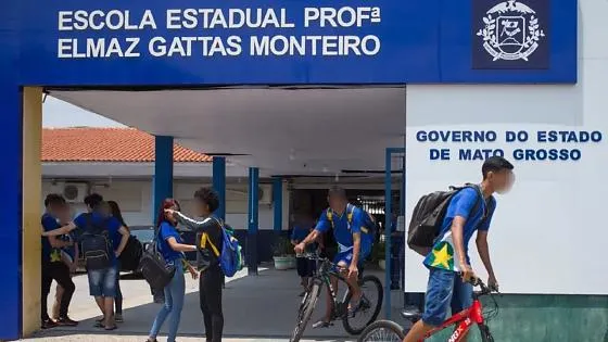 Estado oficializa modelo cívico-militar em escolas de VG e Cuiabá Mudanças ocorreram em cinco escolas de VG e 20 de Cuiabá