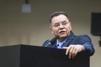 Botelho fortalece Várzea Grande com regularização fundiária, apoio à agricultura familiar e mais de R$ 153 milhões em investimentos
