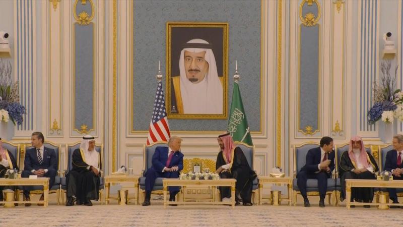 Trump inicia viagem pelo Golfo dominada por acordos comerciais